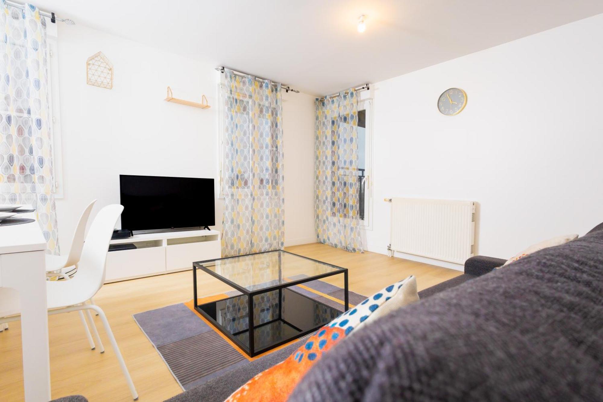 Appartement Jelyad Angelus Proche Disney 샹틀루 앙 브리 외부 사진